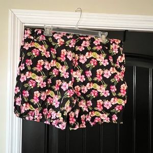 Land ‘n Sea tropical print shorts